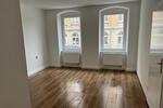 Rarität - Tolle 5 Zimmer Altbauwohnung mit EBK - Frisch Renoviert - 300m vom Markplatz 5 zimmer
