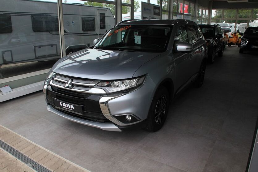 Mitsubishi Outlander 88.595 km 15.990 € Mühlhausen 99974