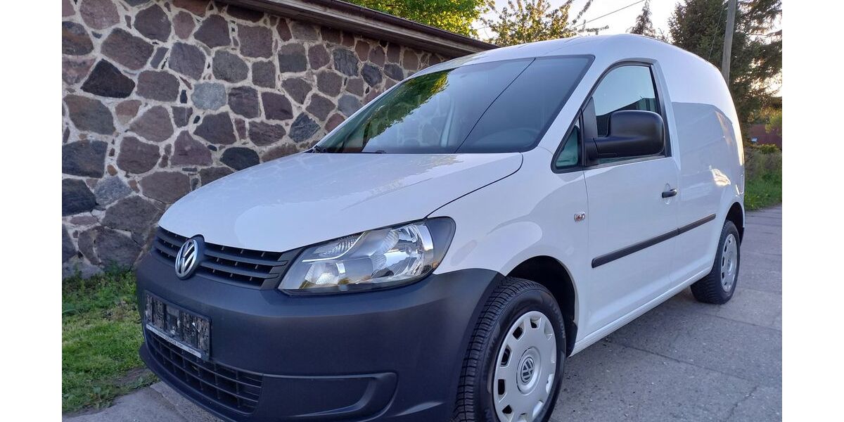 VW Caddy 106.330 km 7.990 &euro; Demmin 17109