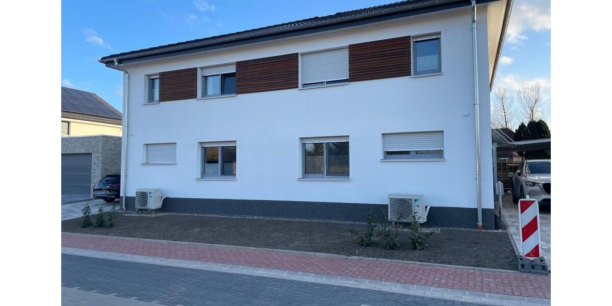 Doppelhaushälfte Egeln - 4 Zimmer, 124 m&sup2;, 1.340&euro; | Angebot:26105685