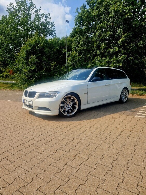 BMW 3er Touring 254.000 km 5.500 € Hildesheim 31134