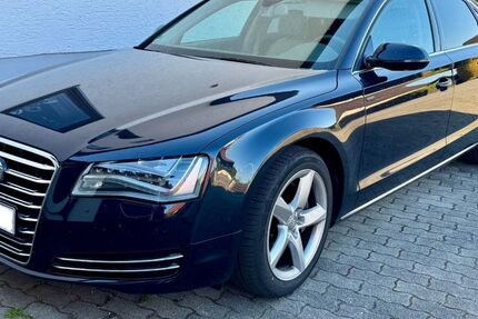 Audi A8 98.000 km 22.500 &euro; Landshut 84028