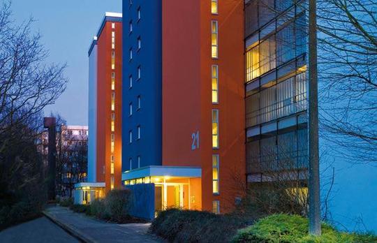Etagenwohnung Bonn Bad Godesberg - 2 Zimmer, 62 m&sup2;, 199.000&euro; | Angebot:26701011