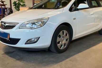 Opel Astra 240.000 km 3.699 &euro; Wolfstein 67752