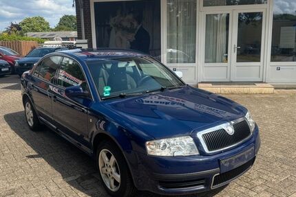 Skoda Superb 243.000 km 999 &euro; Nordhorn 48529