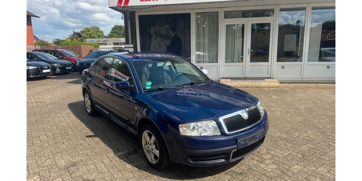 Skoda Superb 243.000 km 999 &euro; Nordhorn 48529