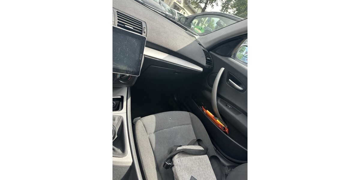 BMW 1er 198.000 km 2.200 &euro; Augsburg 86150