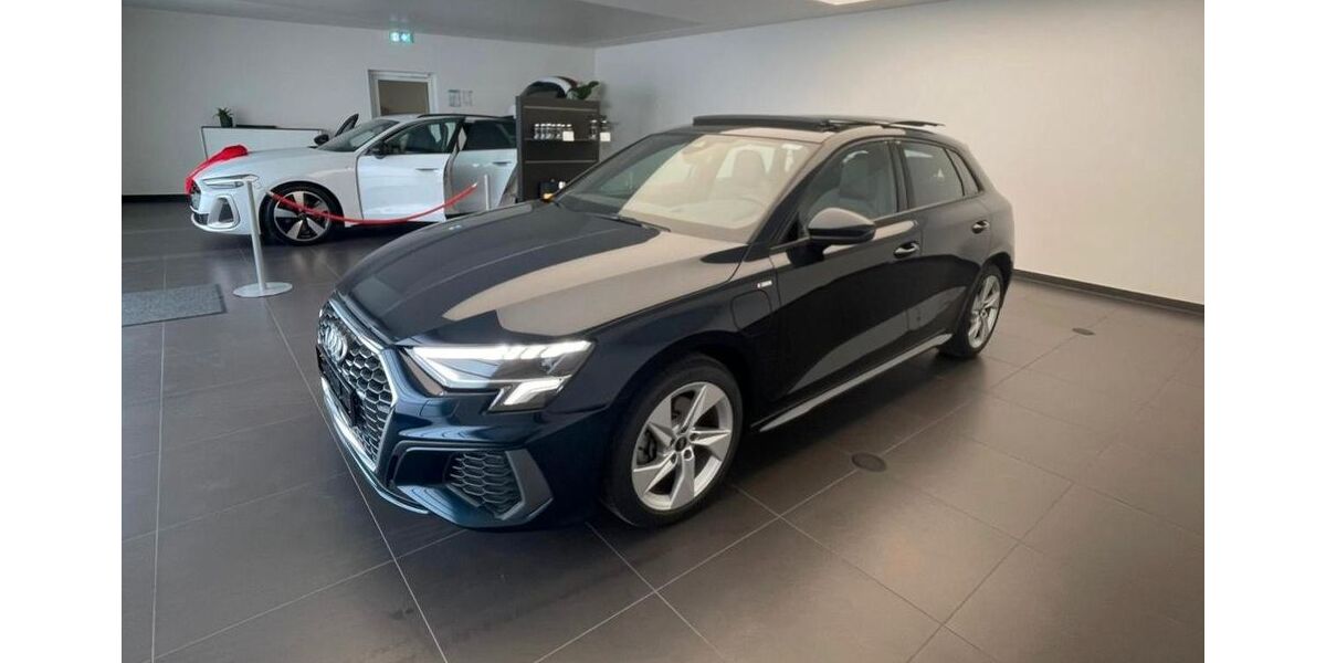 Audi A3 53.200 km 29.990 &euro; Düsseldorf 40233