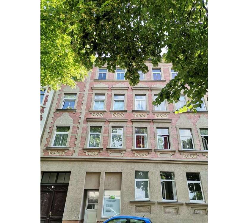 Wohnung zum Mieten in HalleSaale 260 € 31 m²