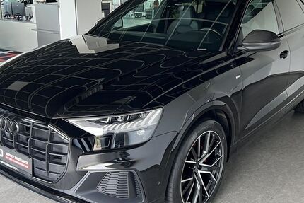 Audi Q8 63.000 km 72.890 € Heroldstatt 72535