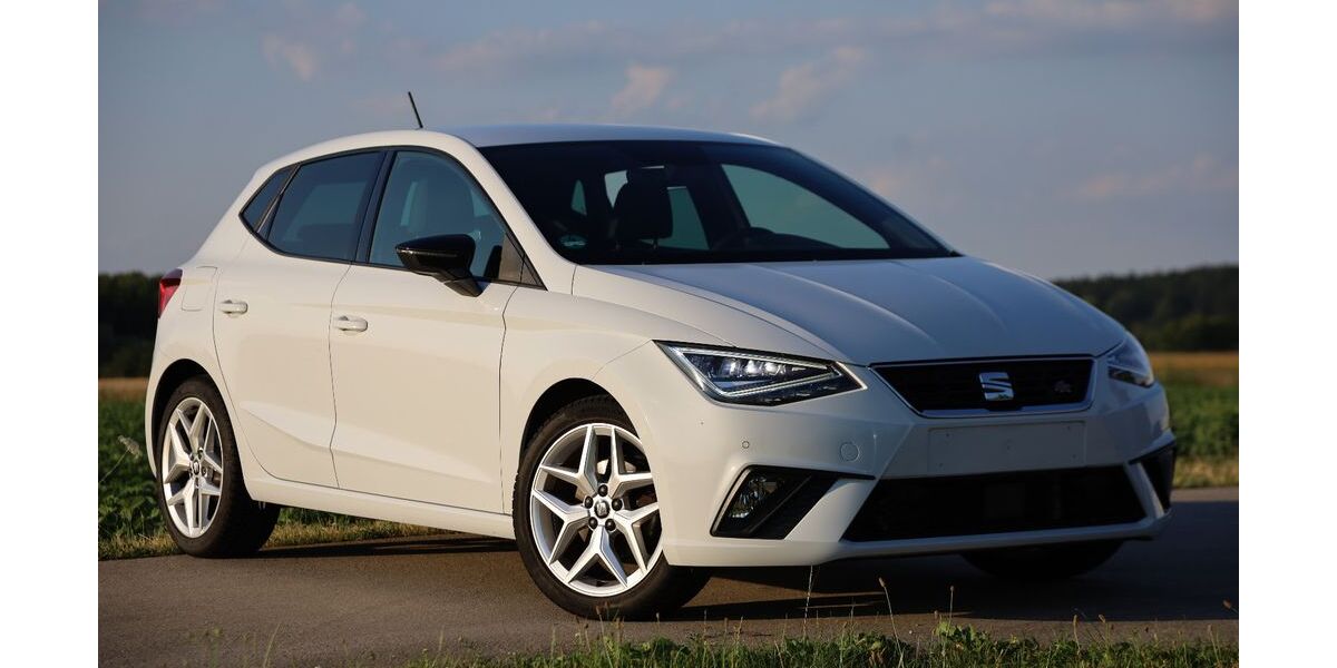 Seat Ibiza 48.000 km 14.500 &euro; München 80339