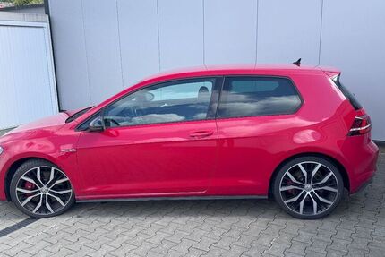 VW Golf