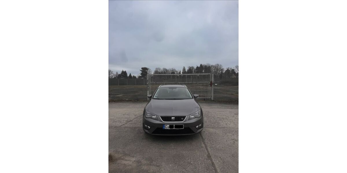 Seat Leon 74.000 km 14.700 &euro; Chemnitz 09126