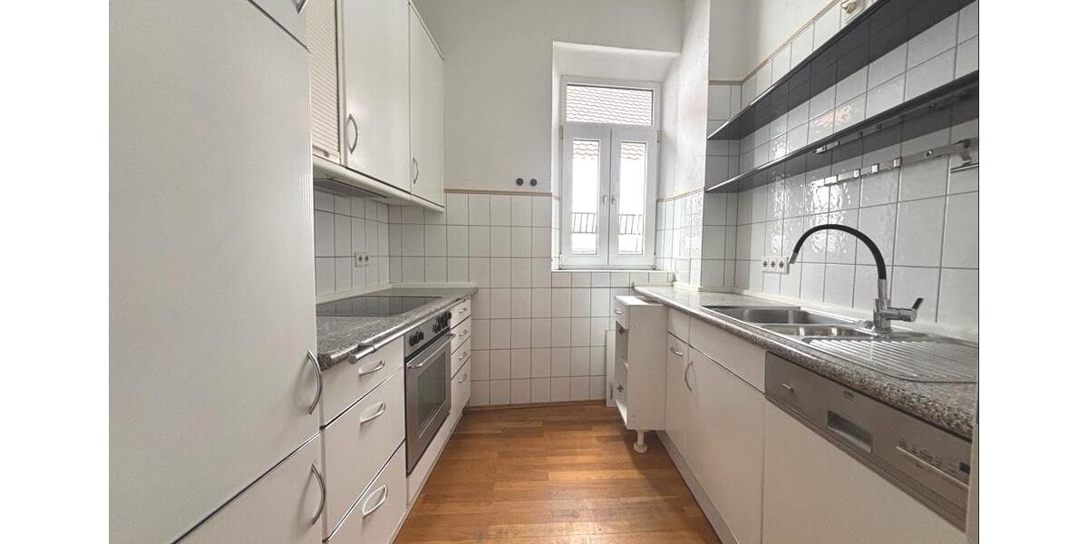 Dachgeschoßwohnung Altdorf bei Nürnberg - 4 Zimmer, 125 m&sup2;, 1.175&euro; | Angebot:25217778