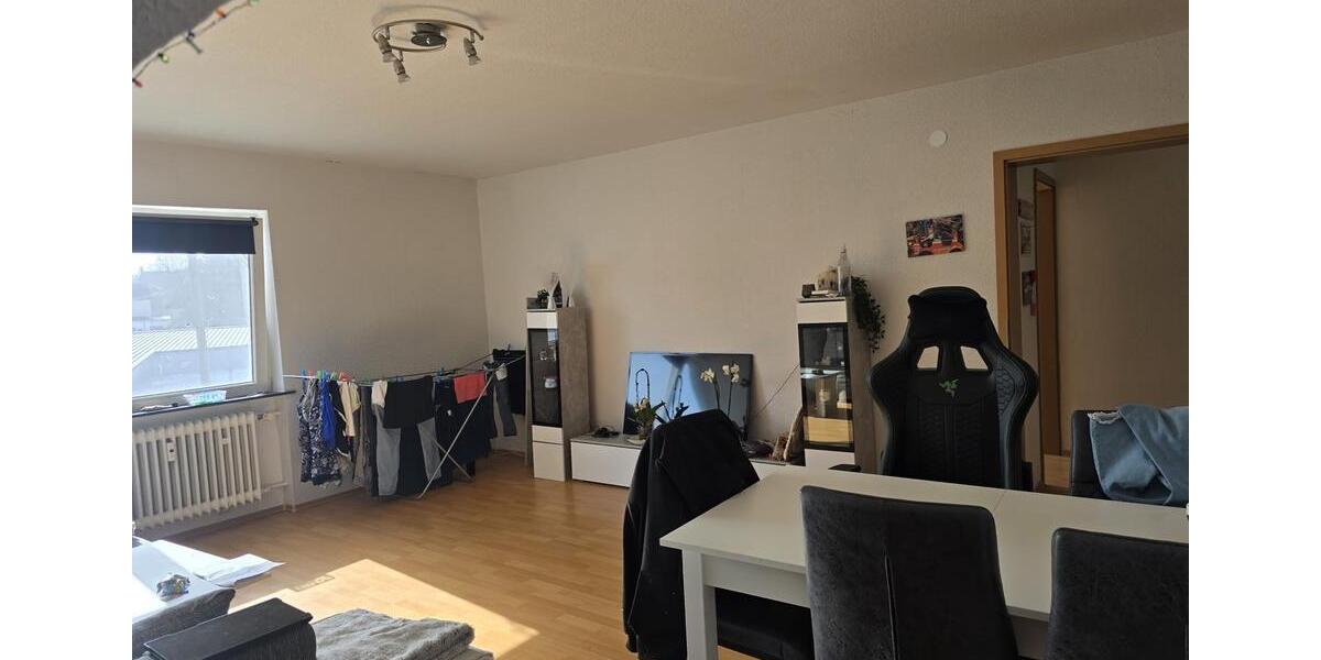 Dachgeschoßwohnung Baumholder - 3 Zimmer, 96 m&sup2;, 700&euro; | Angebot:25379185