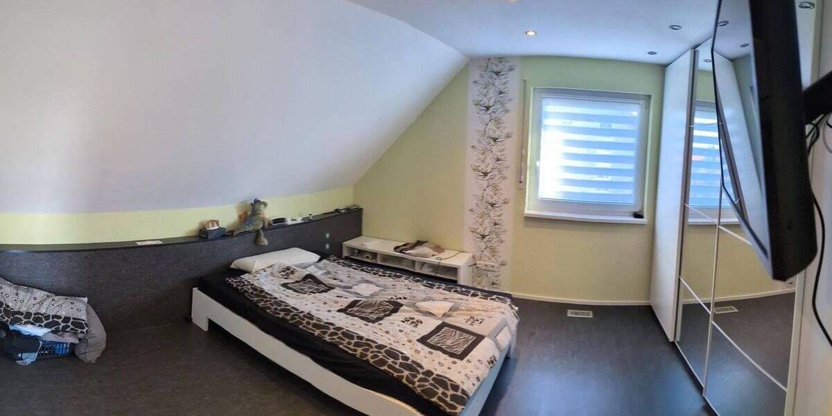 Modernes Einfamilienhaus in sehr ruhiger Lage auf großem Grundstück in Ebnat mit Doppelgarage 5 zimmer