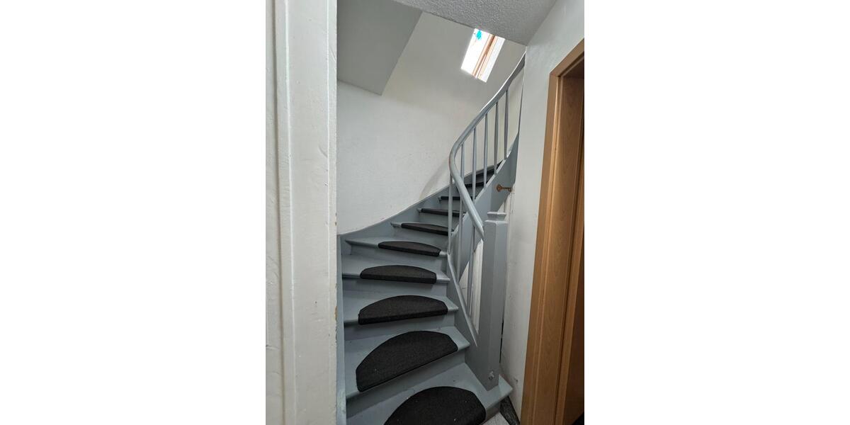 Mehrfamilienhaus, Wohnhaus Heilbronn Frankenbach - 6 Zimmer, 140 m&sup2;, 370.000&euro; | Angebot:24527394