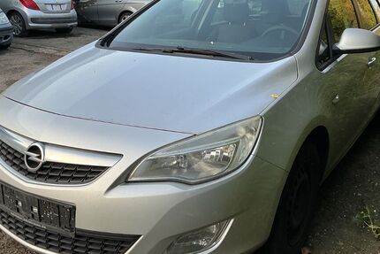 Opel Astra 230.000 km 999 &euro; Varel 26316