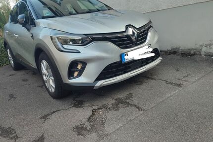 Renault Captur 96.000 km 14.200 &euro; Lichtenstein 72805