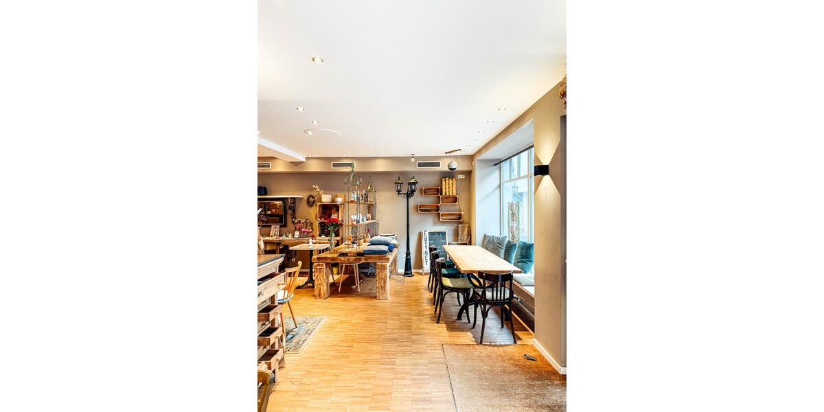 Mehrfamilienhaus mit Gewerbeeinheit in Schweich | provisionsfrei zimmer