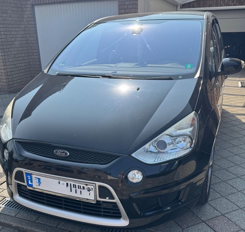 S-Max
