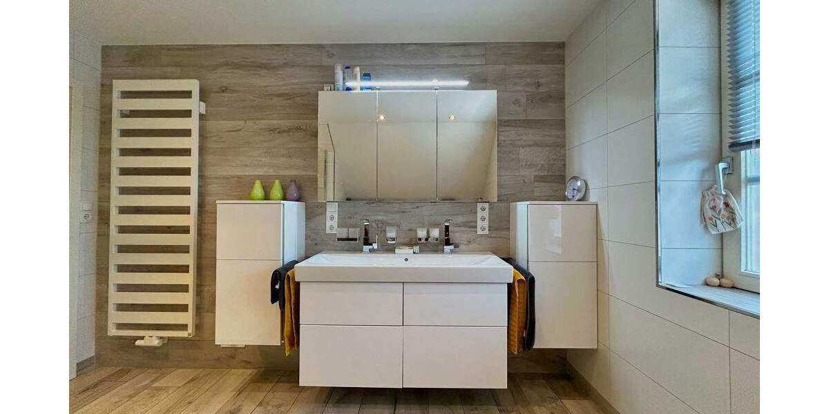 Einfamilienhaus Uelsen - 5 Zimmer, 144 m&sup2;, 308.900&euro; | Angebot:25666763