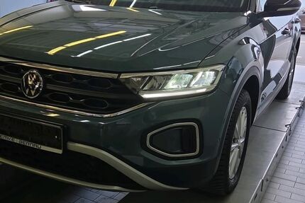 VW T-Roc 56.306 km 24.625 &euro; Bernau 16321