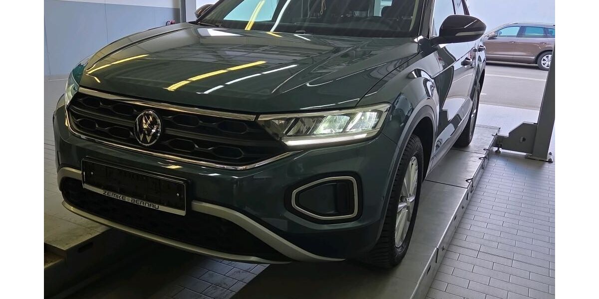 VW T-Roc 56.306 km 24.625 &euro; Bernau 16321