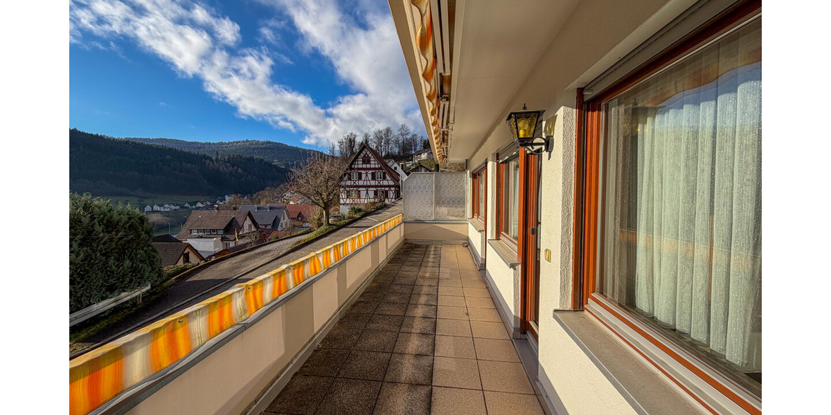 Schöne Wohnung mit sonnigem großen Balkon - Etagenwohnung Bad Peterstal-Griesbach / Bad Peterstal Bad Peterstal | Angebot:26295428