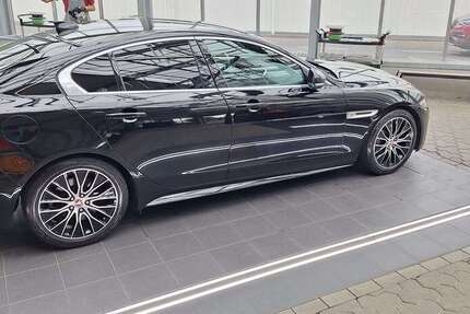 Jaguar XE 69.500 km 24.800 &euro; Wesel 46483