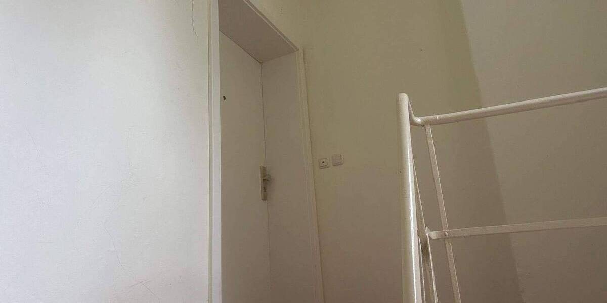 Etagenwohnung Halle (Saale) Innenstadt - 2 Zimmer, 52 m&sup2;, 472&euro; | Angebot:26891628