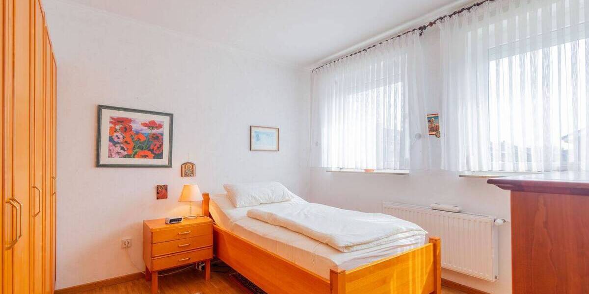 Einfamilienhaus Büdelsdorf - 4 Zimmer, 158 m&sup2;, 398.000&euro; | Angebot:26417363