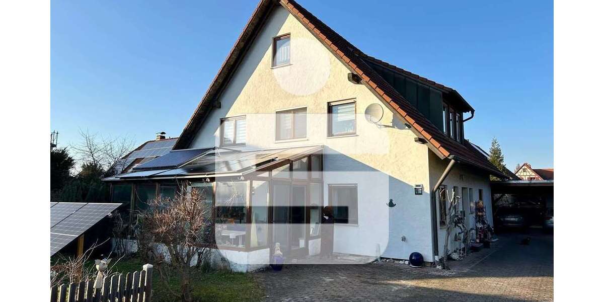 Etagenwohnung Höchstadt - 4.5 Zimmer, 116 m&sup2;, 299.000&euro; | Angebot:24362430