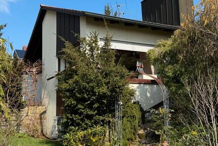 Haus Burgthann - 4 Zimmer, 150 m&sup2;, 555.555&euro; | Angebot:26091156