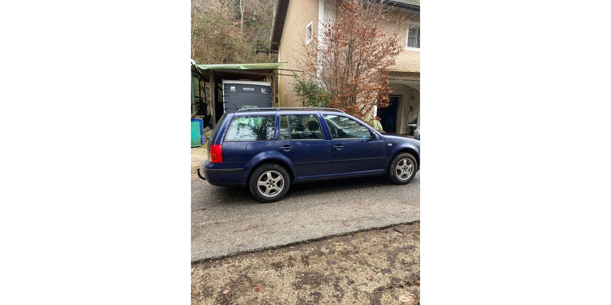 VW Golf 140.000 km 2.600 &euro; Bayerisch Gmain 83457