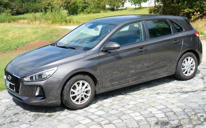 i30