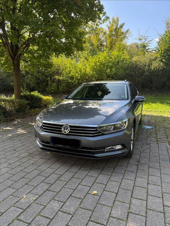 VW Passat Variant 130.000 km 13.000 € Albershausen 73095