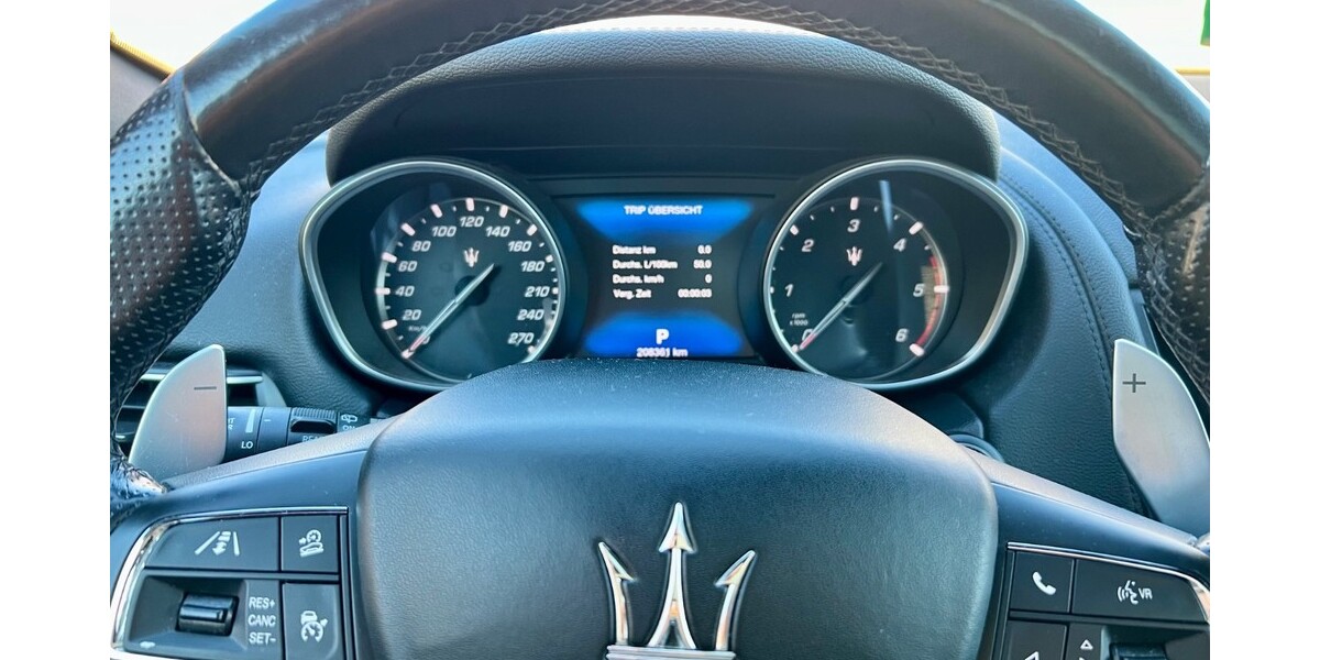 Maserati Levante Grandlusso 210.000 km 23.900 &euro; Minden 32423