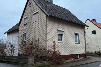 Haus zum Kaufen in Einbeck 90.300 € 171 m² 4 zimmer