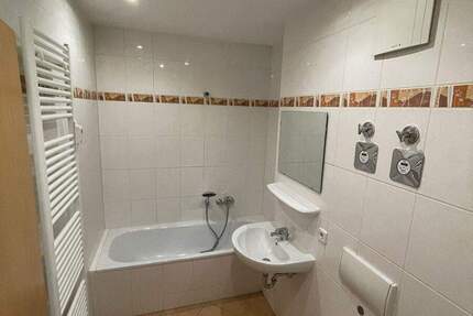 Wohnung Chemnitz Hilbersdorf - 2 Zimmer, 59 m&sup2;, 346&euro; | Angebot:26862796