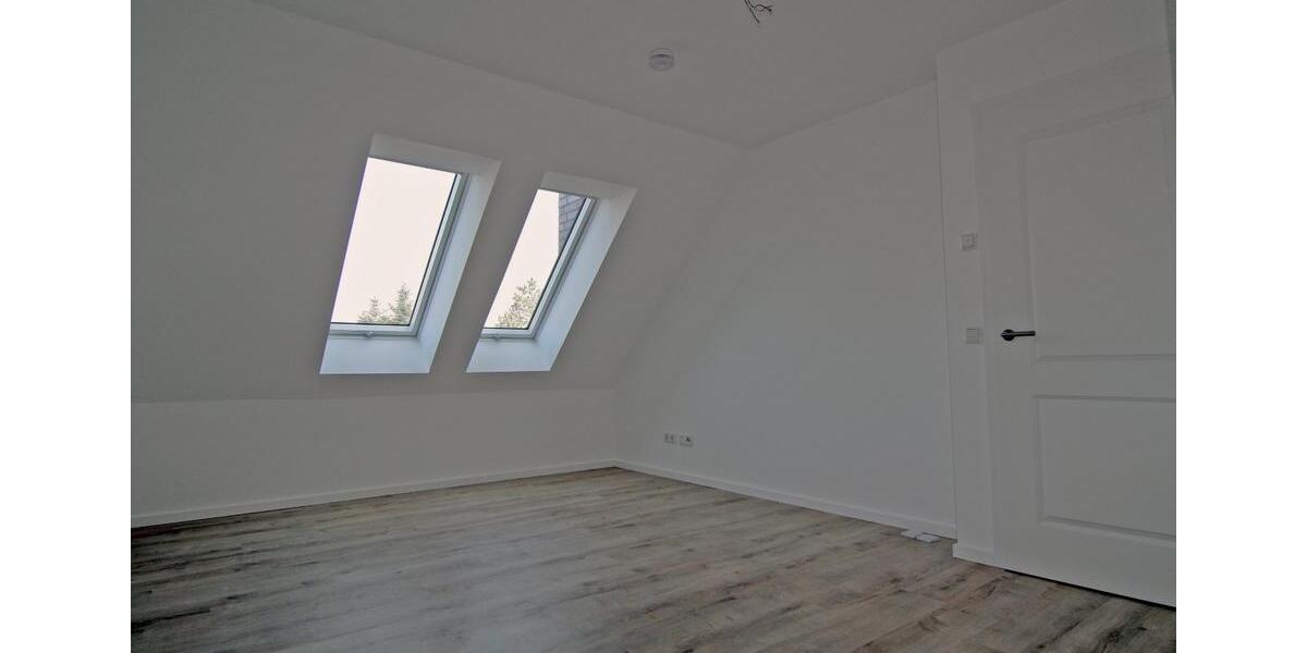 Dachgeschoßwohnung Dülmen - 2 Zimmer, 76 m&sup2;, 831&euro; | Angebot:25538773