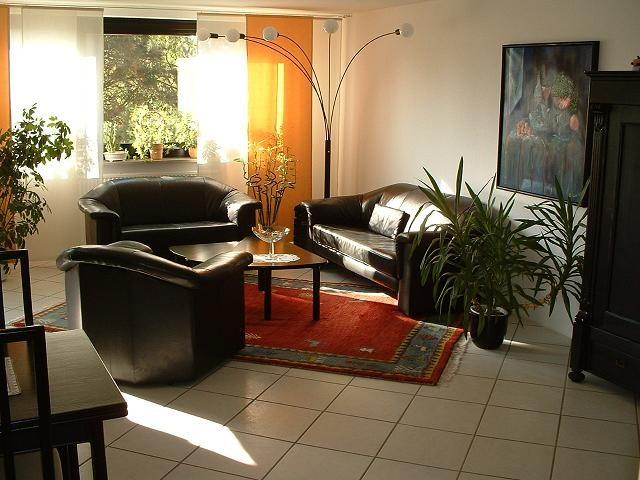 Schöne 83qm 3-Zi Wohng, EBK, Südbalkon, TG-Platz, frei, v.PRIVAT 3 zimmer