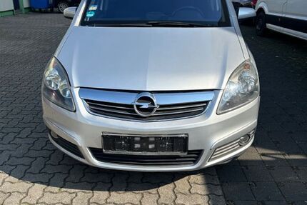 Opel Zafira 142.000 km 3.599 &euro; Reilingen 68799