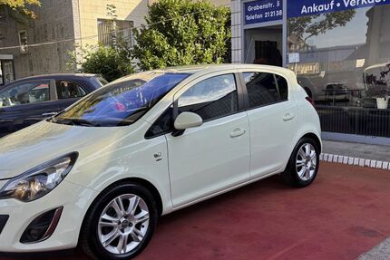 Opel Corsa 88.986 km 8.990 € Essen 45141