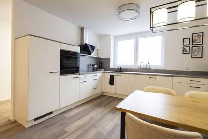 Wohnung Balingen Engstlatt - 3 Zimmer, 95 m&sup2;, 1.200&euro; | Angebot:26244045