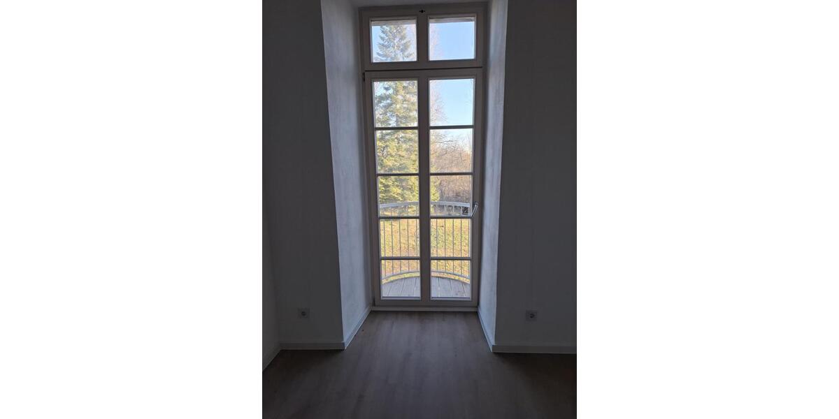 Etagenwohnung Teutschenthal - 2 Zimmer, 62 m&sup2;, 731&euro; | Angebot:24701286