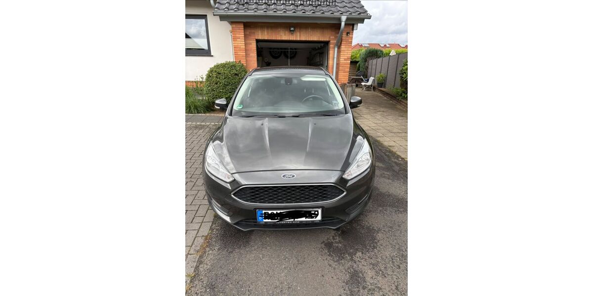 Ford Focus 131.860 km 6.900 &euro; Bremen 28307