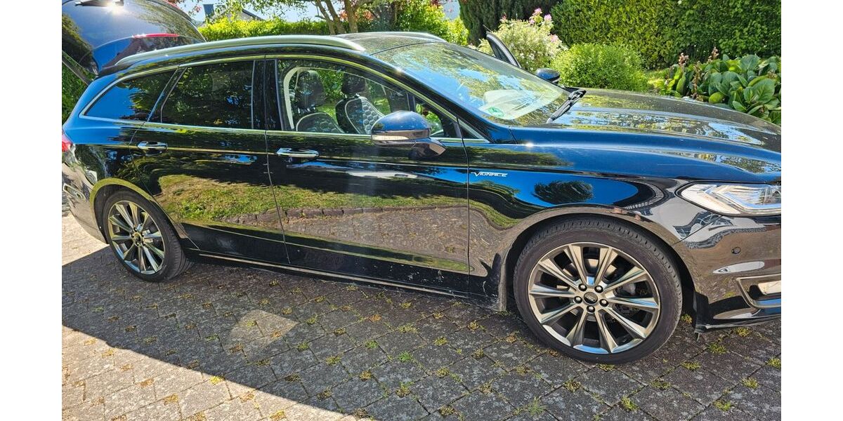 Ford Mondeo 204.000 km 11.900 &euro; Argenthal 55496