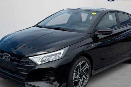 Hyundai i20 1.500 km 23.490 &euro; Graben - Neudorf 76676