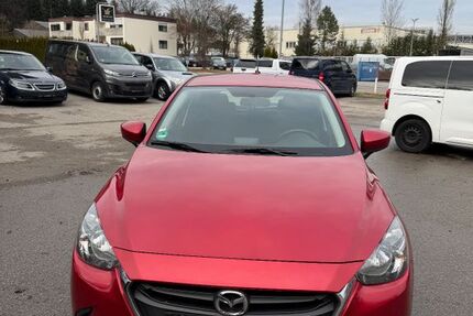 Mazda 2 174.000 km 5.700 &euro; Traunstein 83278